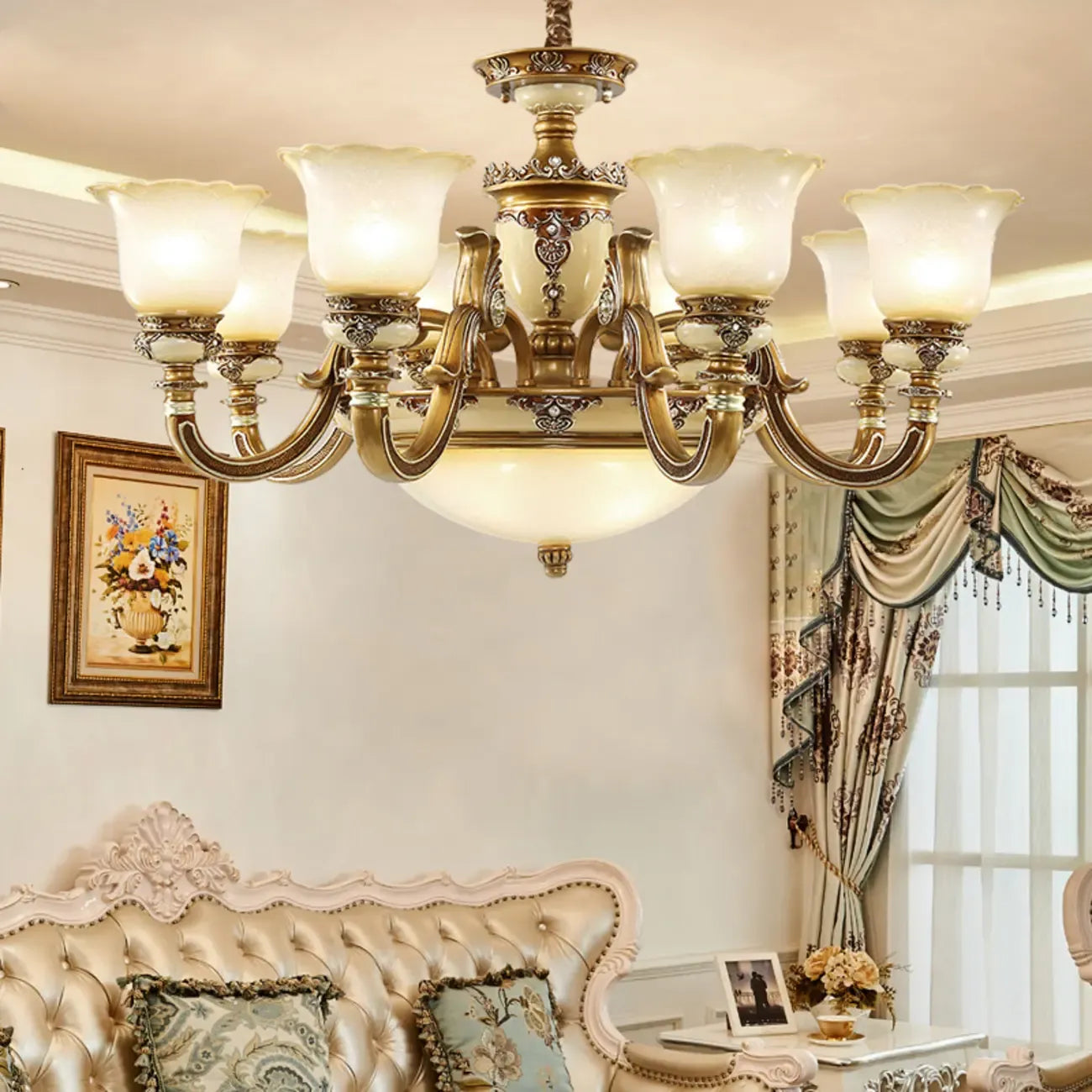 Lustre vintage en laiton, céramique et verre, en forme de cloche, avec éclairage indirect, pour salon.