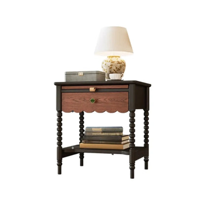 Table de chevet vintage en bois vieilli avec tiroir et étagères