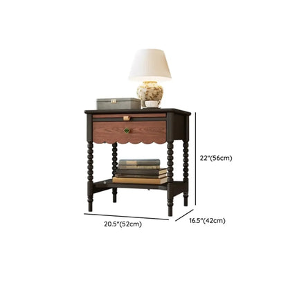 Table de chevet vintage en bois vieilli avec tiroir et étagères