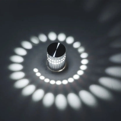 Applique murale triangulaire moderne argentée à LED pour la décoration intérieure