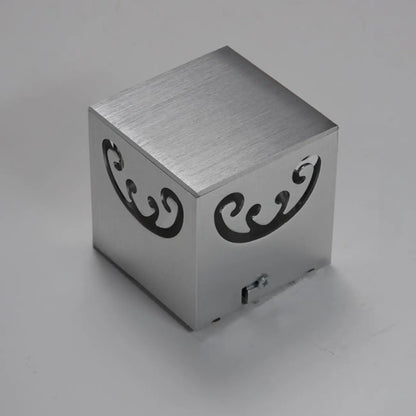 Applique murale triangulaire moderne argentée à LED pour la décoration intérieure