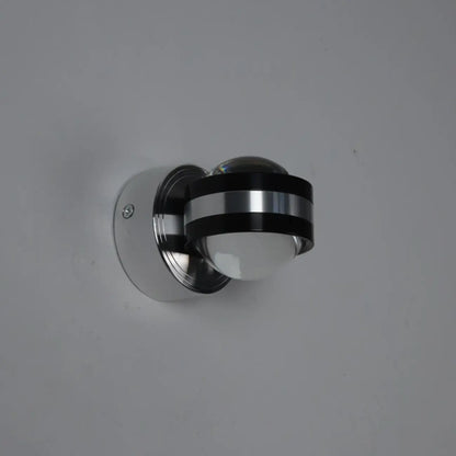 Applique murale triangulaire moderne argentée à LED pour la décoration intérieure