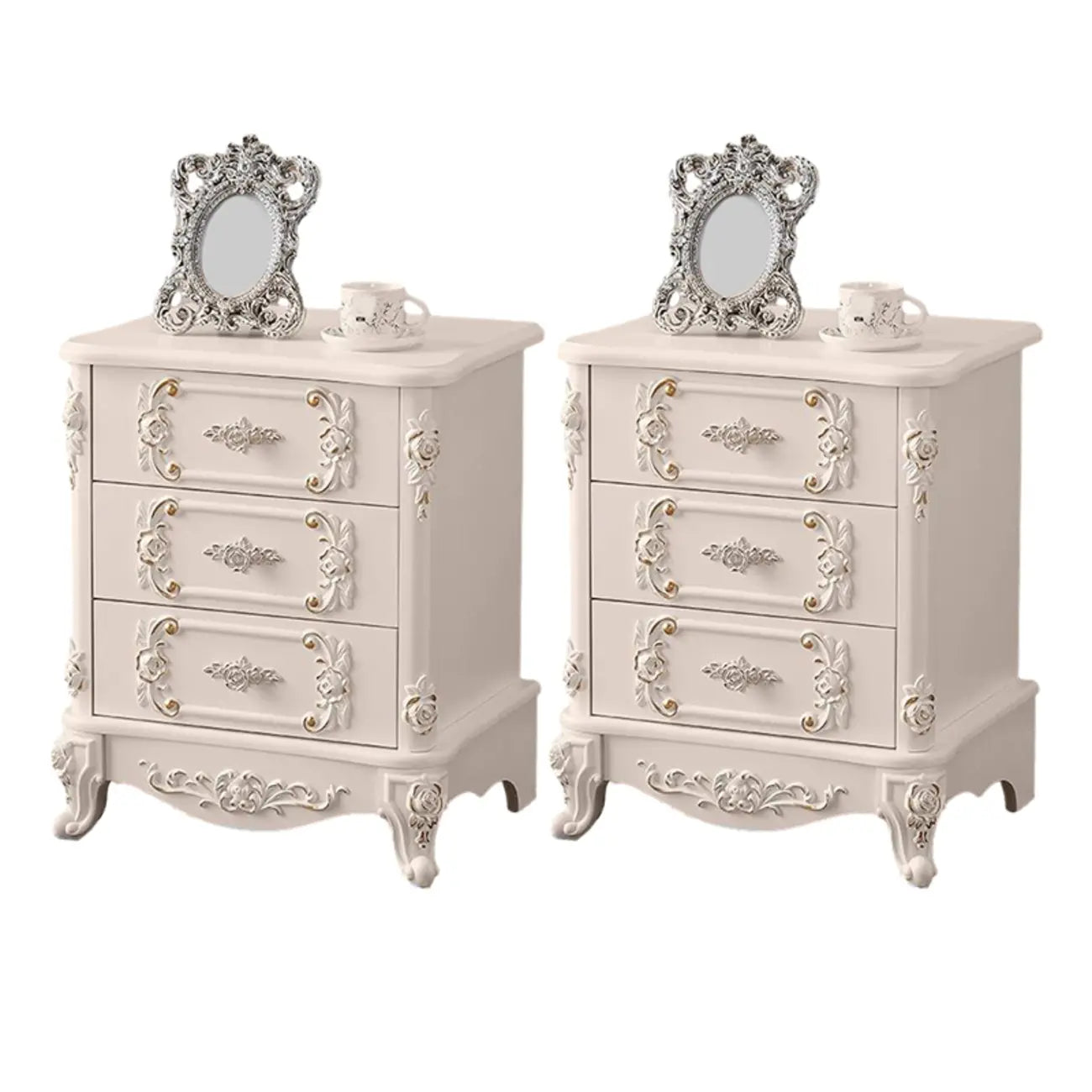 Table de chevet traditionnelle en bois blanc sculpté à 3 tiroirs