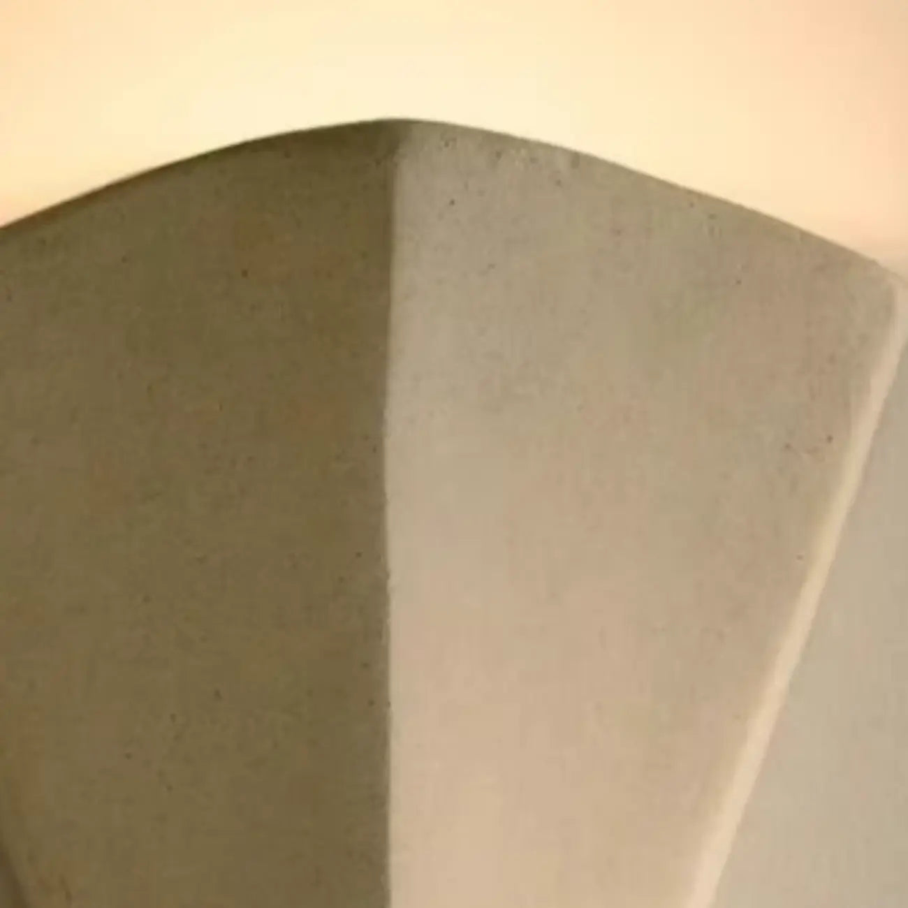 Applique murale moderne géométrique en métal blanc pour salon