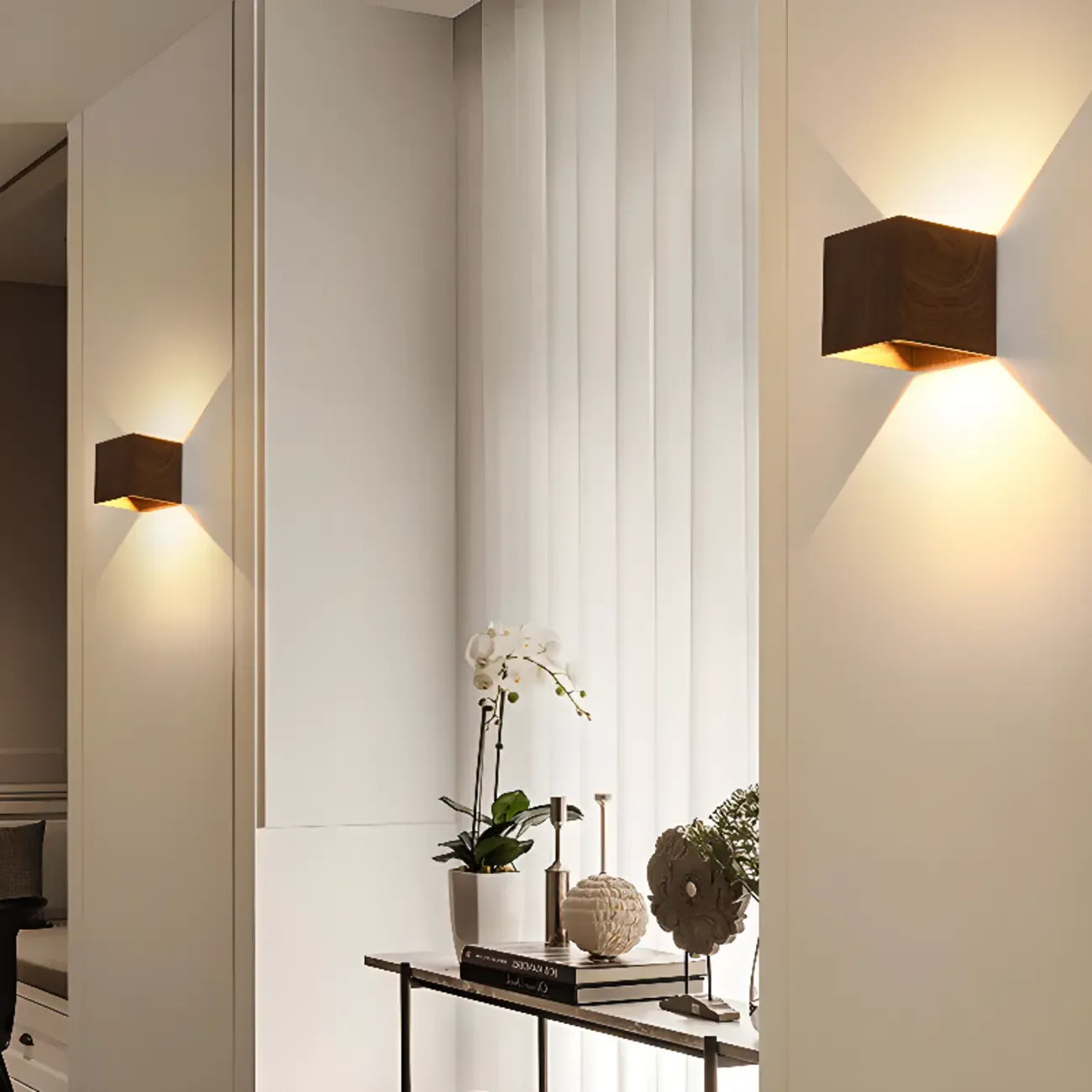 Applique murale géométrique en noyer à 2 lumières LED avec éclairage haut et bas