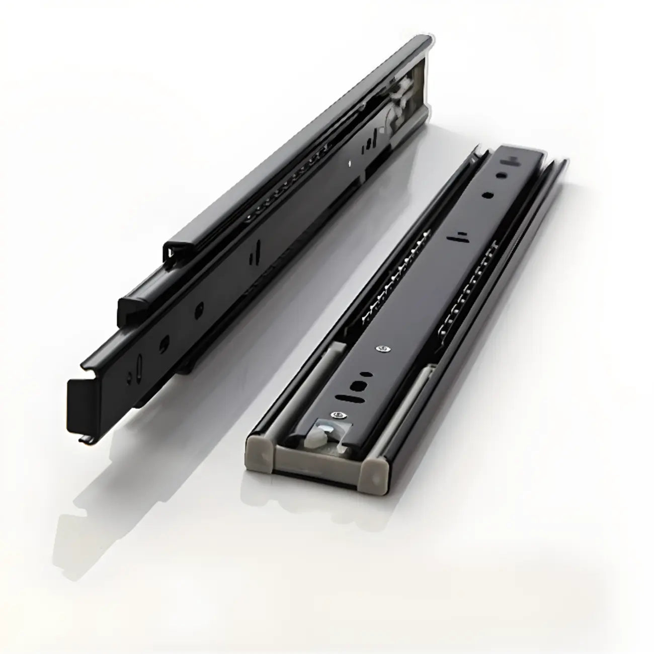 Meuble TV moderne en bois avec rangement ouvert et système de gestion des câbles