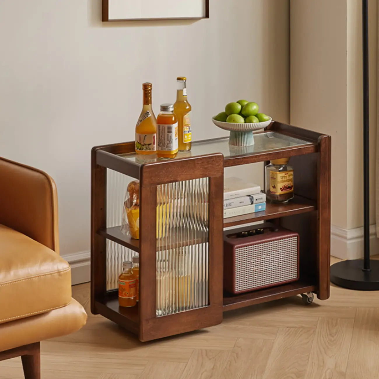 Table d'appoint pivotante rectangulaire vintage en bois avec plateau en verre