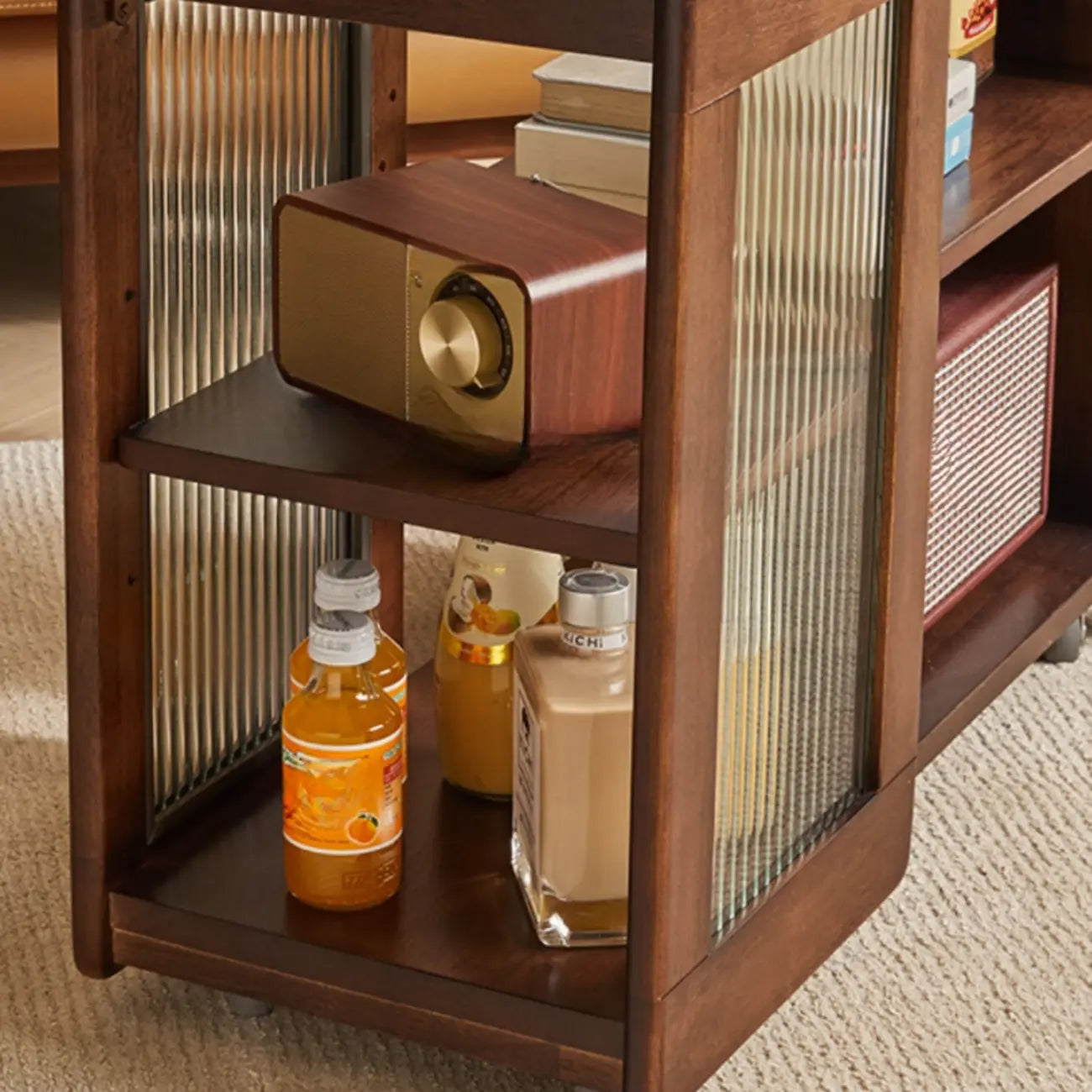 Table d'appoint pivotante rectangulaire vintage en bois avec plateau en verre