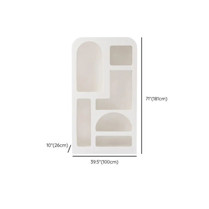 vaisselier de salle à manger en bois blanc avec étagères