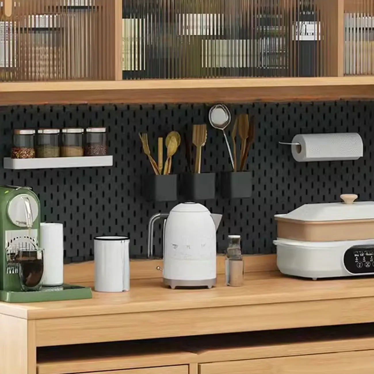 Buffet de cuisine mobile en bois naturel avec portes