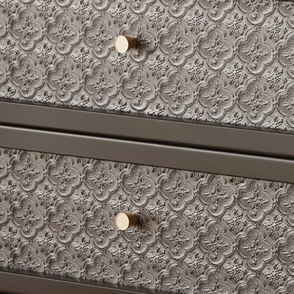 Table de chevet vintage en bois massif avec tiroirs et finition à motifs