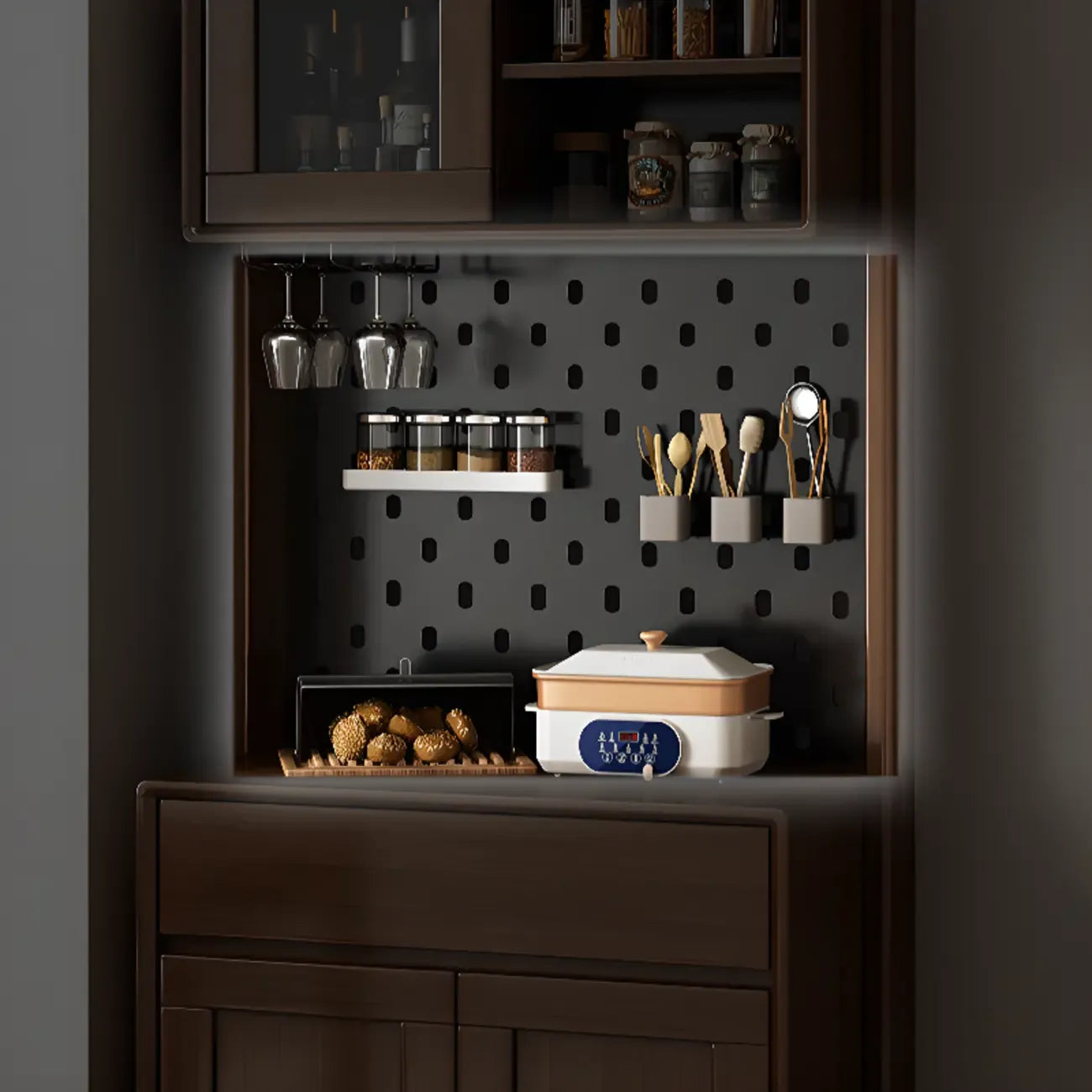 Buffet nordique multifonctionnel en bois naturel avec étagère