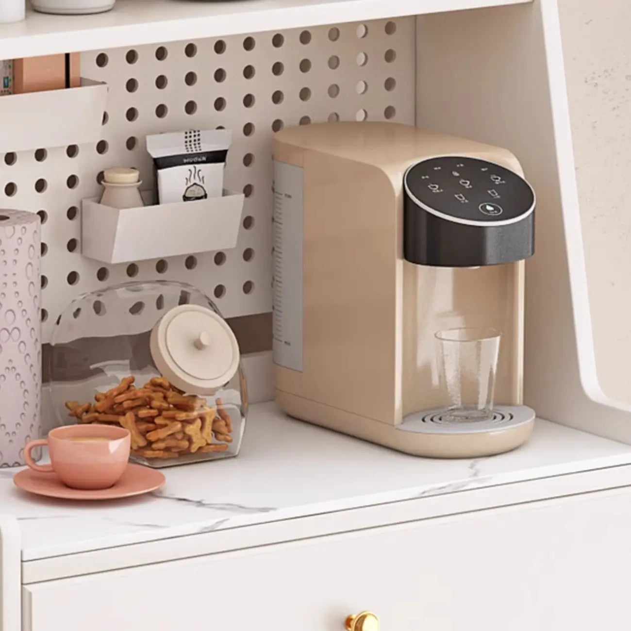 Buffet en bois avec comptoir en pierre blanche haute pour cuisine