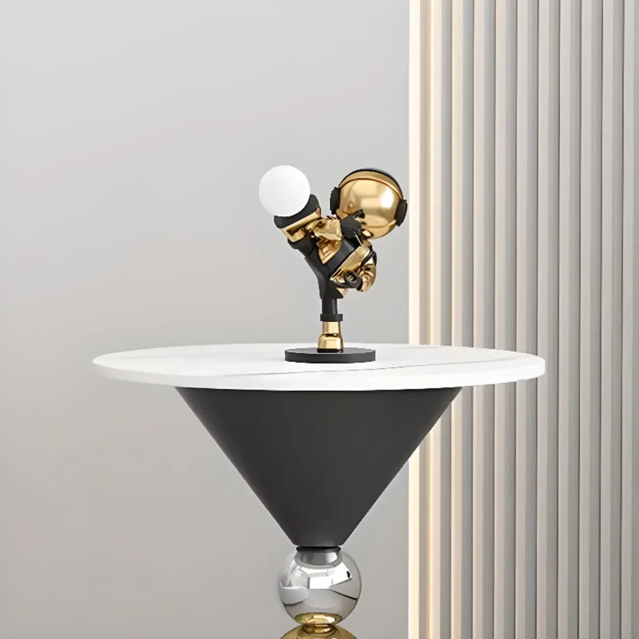 Table d'appoint ronde glamour en pierre blanche avec pied en souche