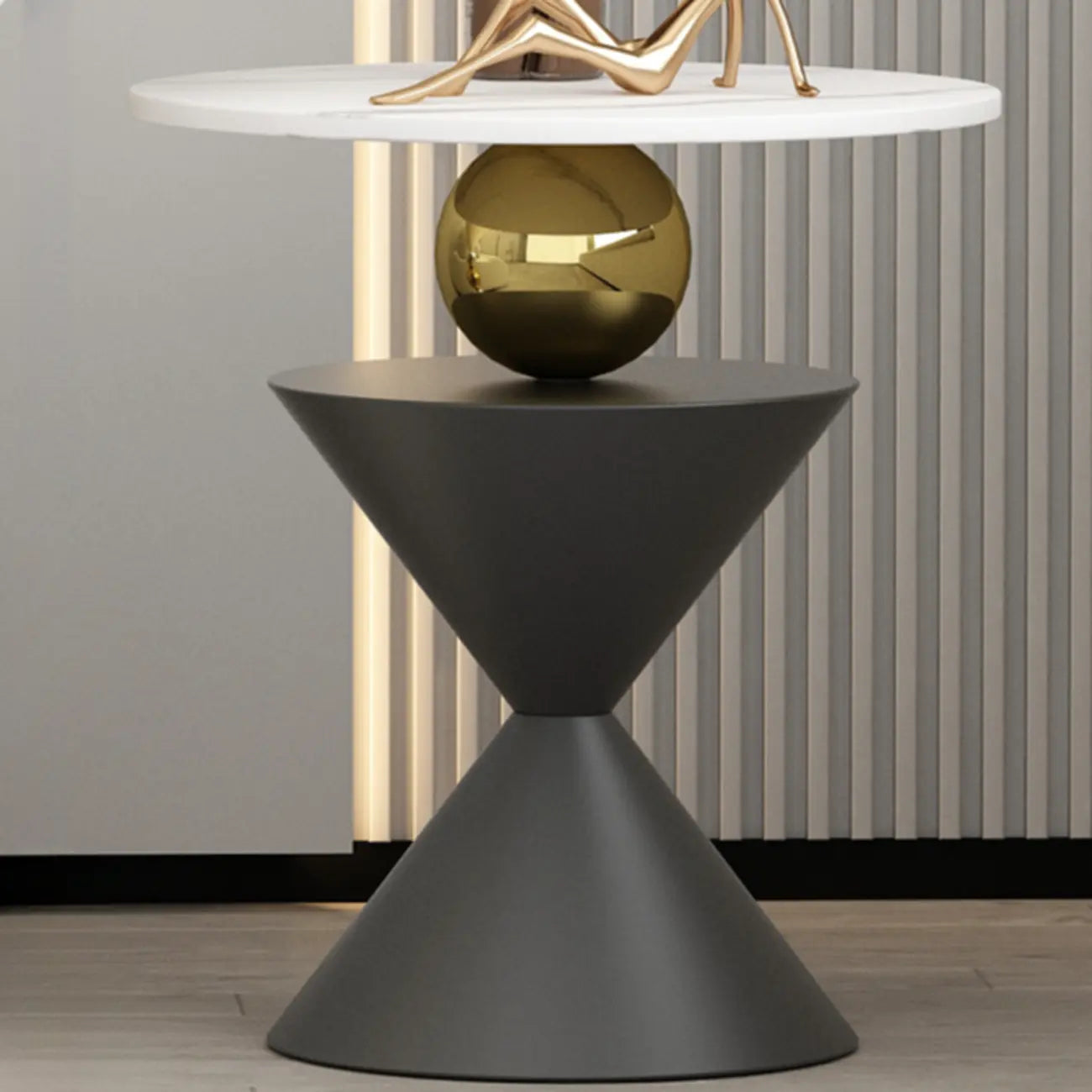 Table d'appoint ronde glamour en pierre blanche avec pied en souche