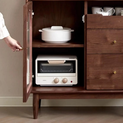 Buffet de cuisine en bois brun clair avec étagère