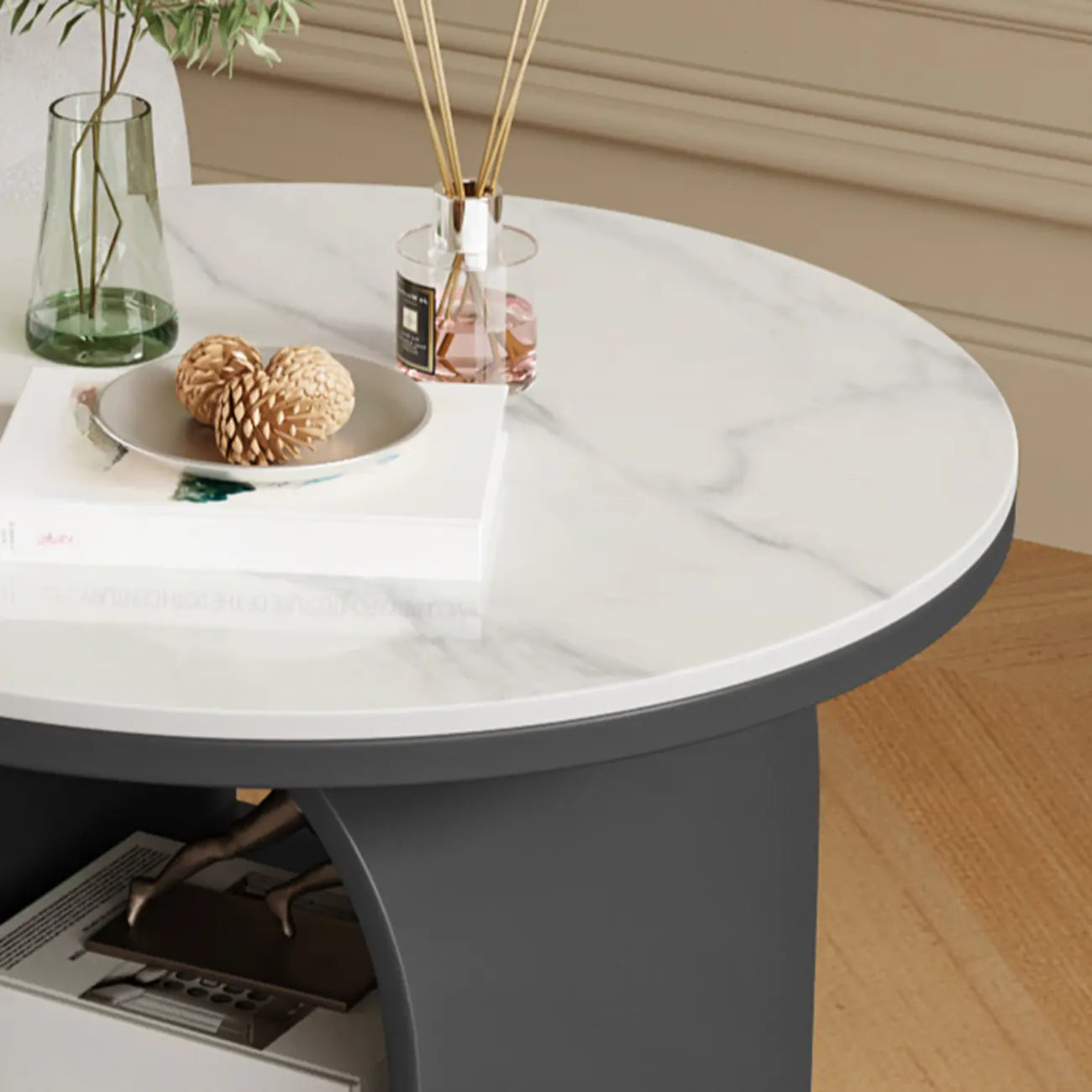 Table d'appoint moderne à trois niveaux en pierre frittée blanche à géométrie géométrique