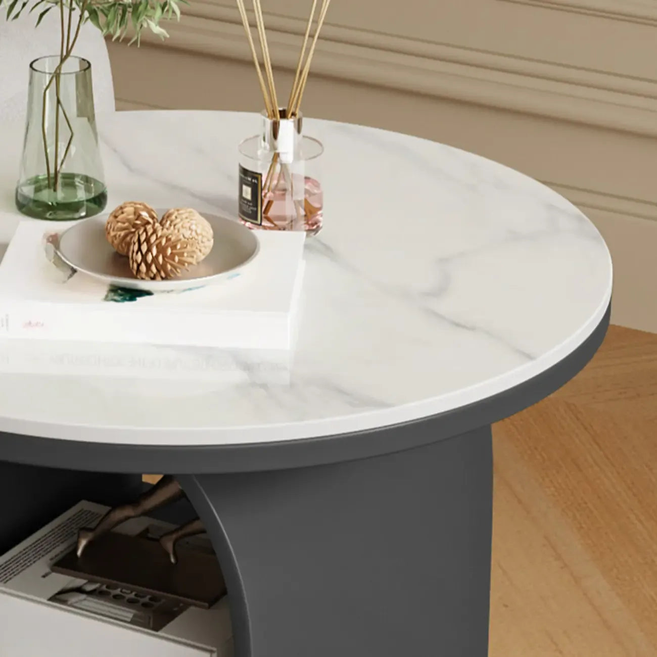 Table d'appoint moderne à trois niveaux en pierre frittée blanche à géométrie géométrique