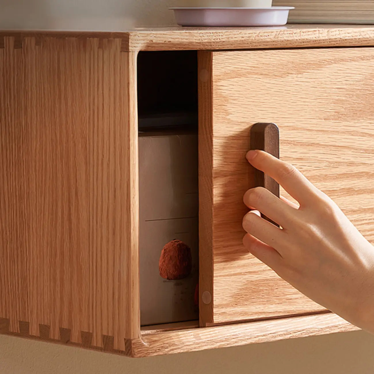 Meuble TV mural en bois naturel