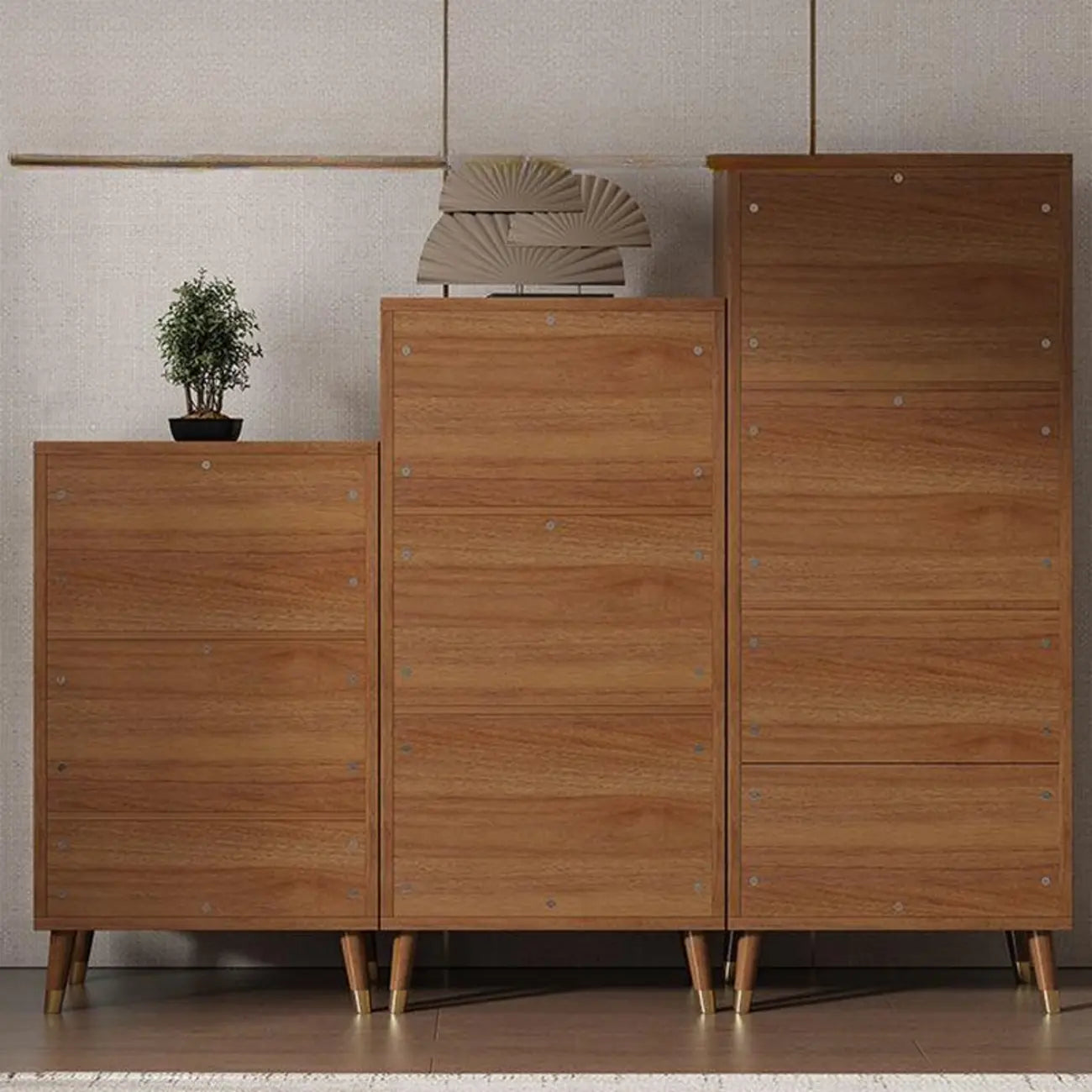 Cave à vin vitrée à design non fixe avec étagère et compartiment