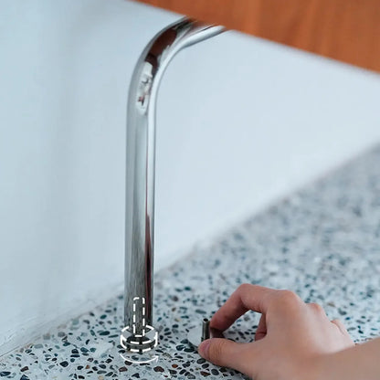 Buffet scandinave en merisier et pin avec rangements ouverts