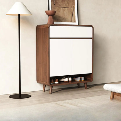 Meuble à chaussures moderne en bois blanc.