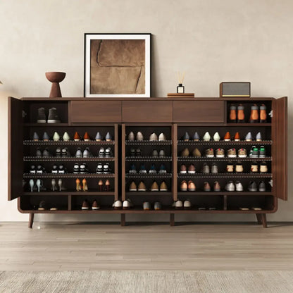 Meuble à chaussures moderne en bois blanc.