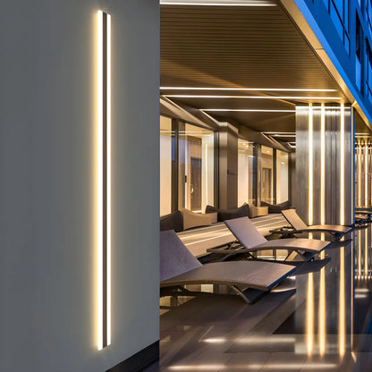 Appliques murales extérieures linéaires modernes en métal noir à LED