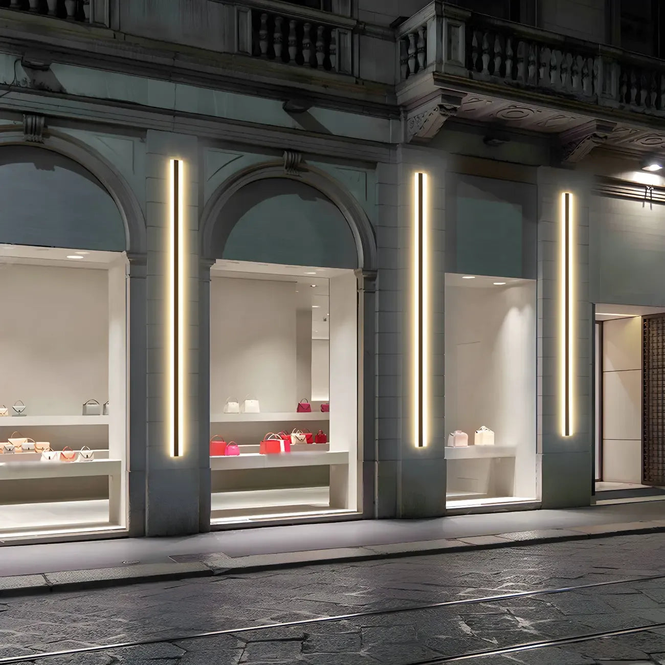 Appliques murales extérieures linéaires modernes en métal noir à LED