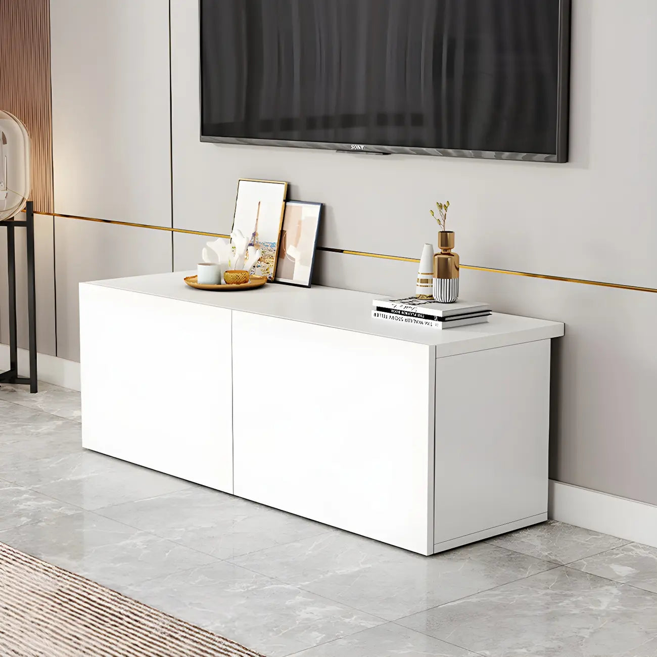 Meuble TV en bois blanc avec tiroirs et gestion des câbles (63 pouces)