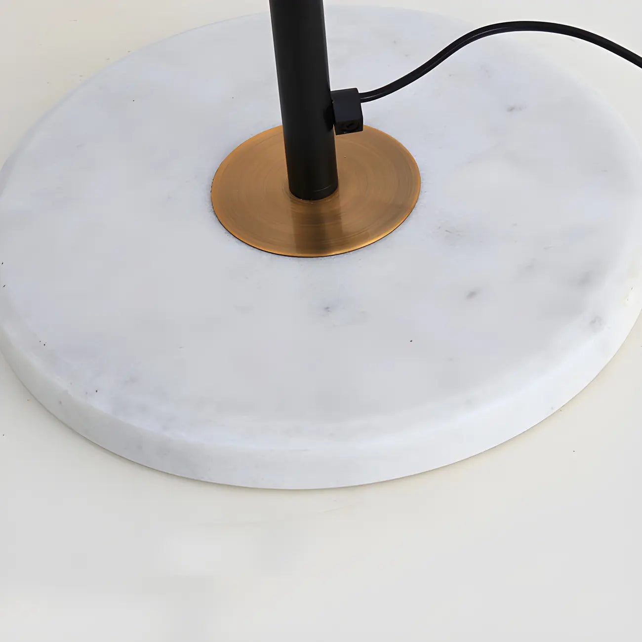 Lampadaire vertical moderne à 6 lumières en verre et métal incurvés