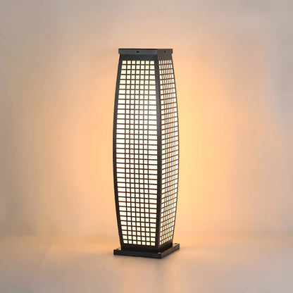 Lampe pour poteau vertical à grille métallique noire