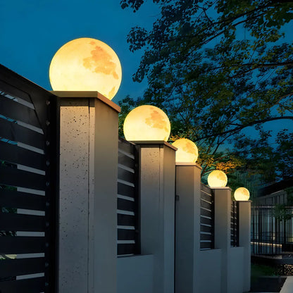 Lampes LED en forme de lune pour poteaux extérieurs