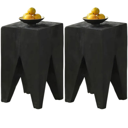 Table d'appoint carrée courte en pin naturel avec piètement abstrait