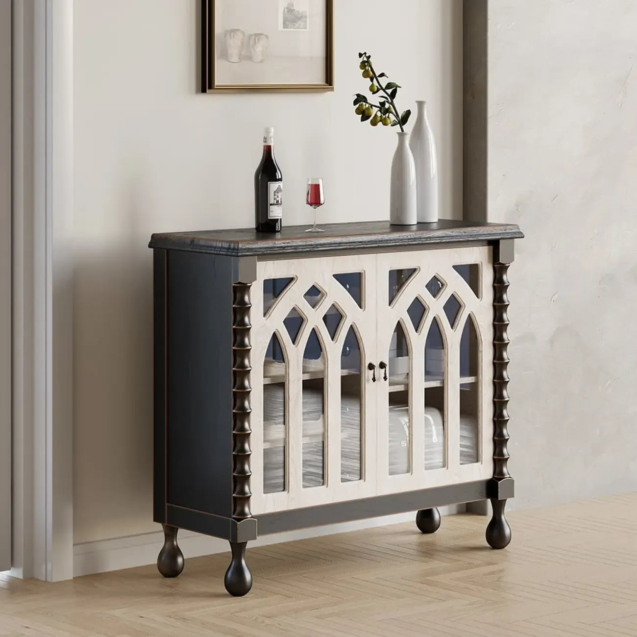 Armoire à vin traditionnelle en MDF noir avec portes