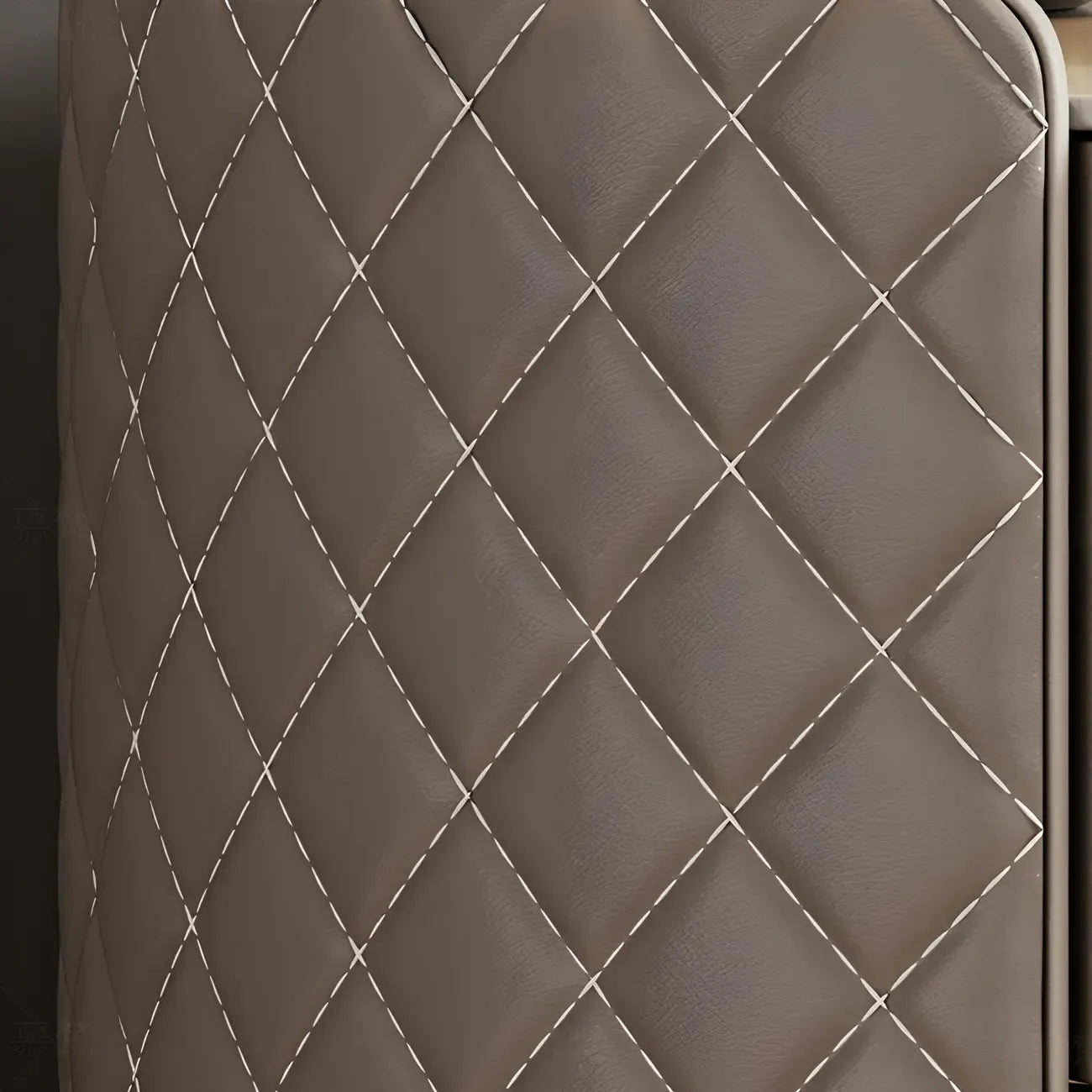 Table de chevet moderne en similicuir beige avec tiroirs